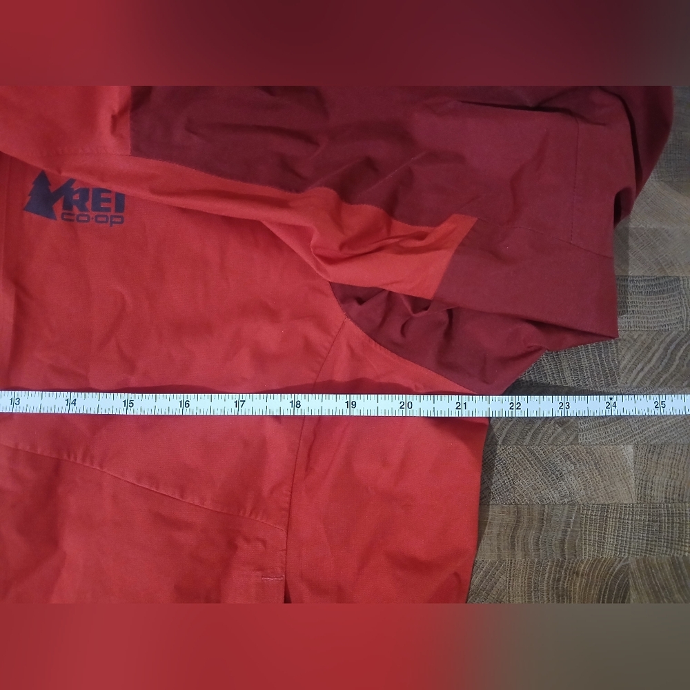 REI Jacket - Picture 4 of 4